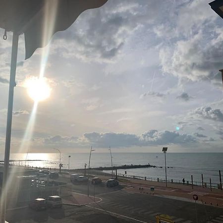 Rome'S Harbour All Year Lido di Ostia Eksteriør bilde